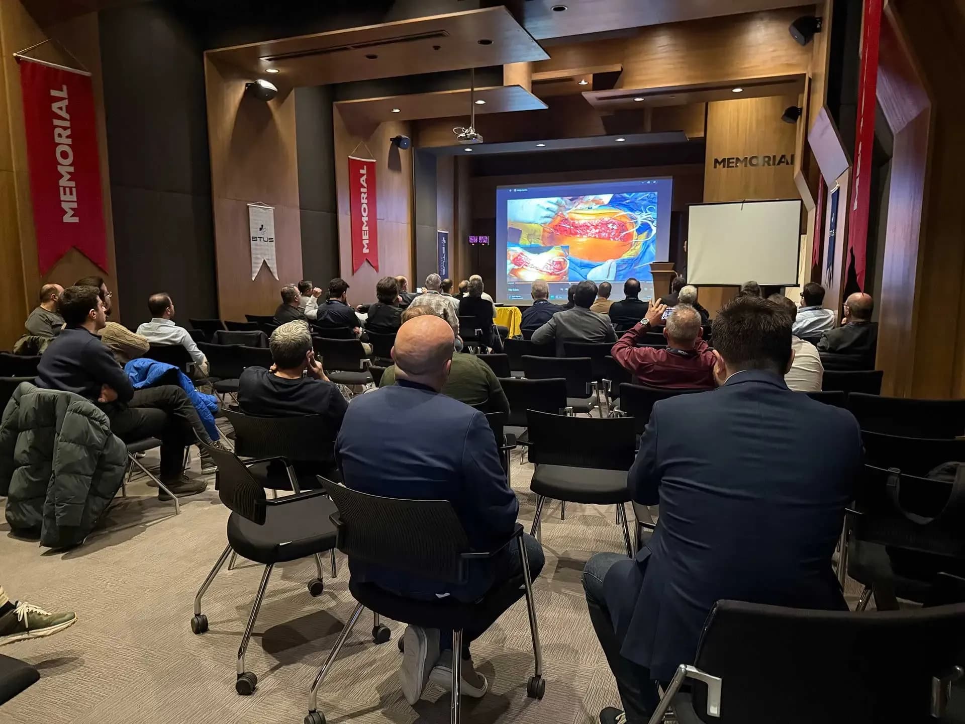 Memorial Hastanesi - Nöromusküler Cerrahi Kongresi