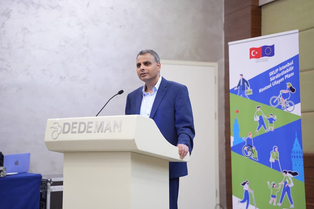 Skup İstanbul Projesinde Simultane Çeviri — 1